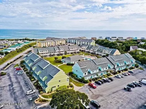 9201 Coast Guard Rd #I-106, Emerald Isle, NC 28594