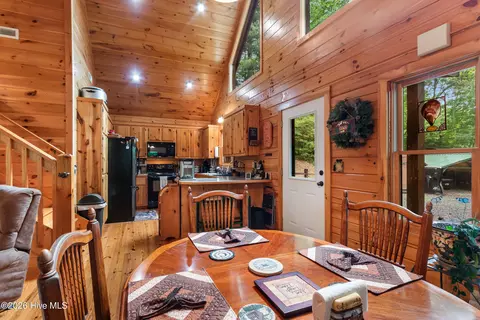 Dining - 104 Antler Ln, Murphy, NC 28906 photo 2 of 3