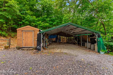 Exterior - 104 Antler Ln, Murphy, NC 28906 photo 9 of 13