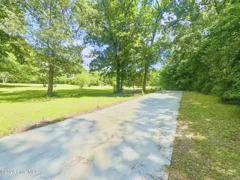 255 Hill And Dell Dr, Warrenville, SC 29851
