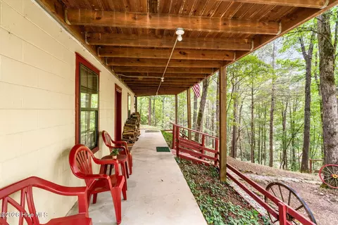Exterior - 910 Laurel Branch Rd, Murphy, NC 28906 photo 7 of 20