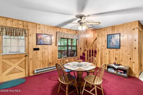 Dining - 910 Laurel Branch Rd, Murphy, NC 28906 photo 5 of 5