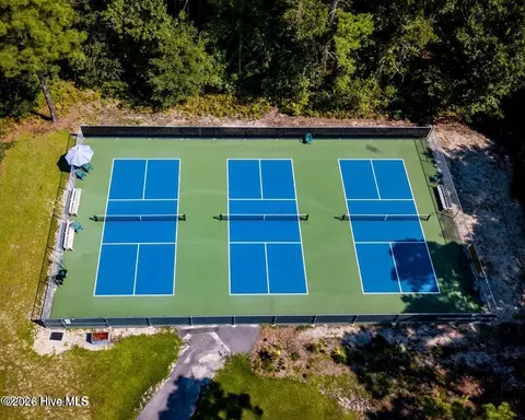 908 Point Ct, New Bern, NC 28560 photo 4