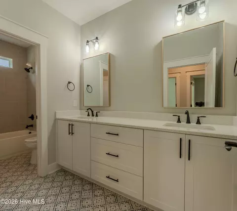 Bath - 3343 Tom Bartles Rd, Appling, GA 30802 photo 4 of 4
