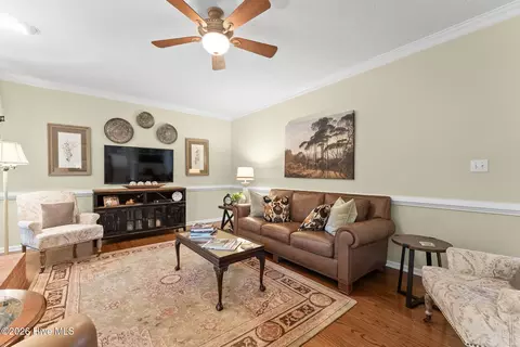 Living - 4488 Crabapple Ct, Evans, GA 30809 photo 2 of 4