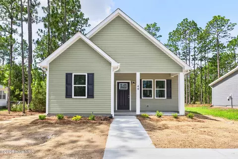 48 S Fayetteville Rd, Southport, NC 28461