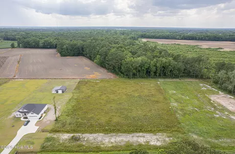 2246 S Nc 41 111 Hwy, Beulaville, NC 28518