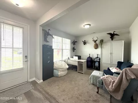 Entry Way - 46 Rochester St, Hampstead, NC 28443 photo 2 of 6