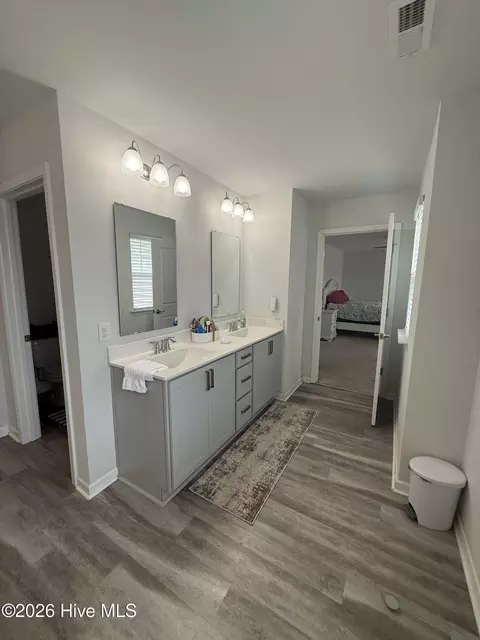 Entry Way - 46 Rochester St, Hampstead, NC 28443 photo 6 of 6