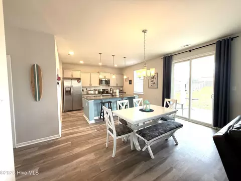 Dining - 46 Rochester St, Hampstead, NC 28443 photo 2 of 2