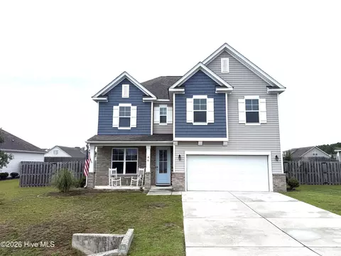 46 Rochester St, Hampstead, NC 28443