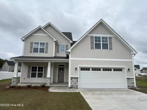 304 Sparrow Ct, Greenville, NC 27858