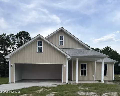 423 Morris Landing Rd, Holly Ridge, NC 28445