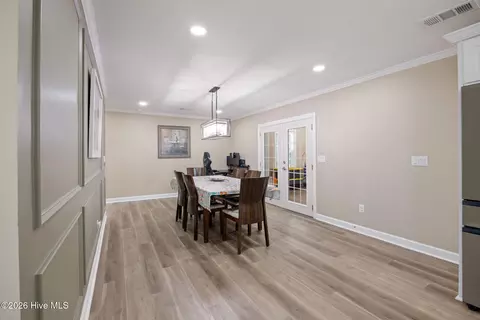 Dining - 4183 Wheeler Rd, Martinez, GA 30907 photo 2 of 4