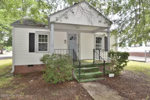 920 Paul St, Rocky Mount, NC 27803