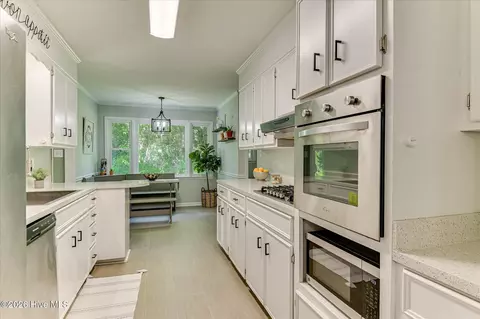 Kitchen - 3333 Sugar Mill Ct, Augusta, GA 30907 photo 4 of 6