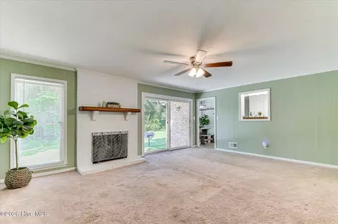 Living - 3333 Sugar Mill Ct, Augusta, GA 30907 photo 2 of 8
