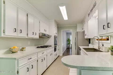Kitchen - 3333 Sugar Mill Ct, Augusta, GA 30907 photo 3 of 6