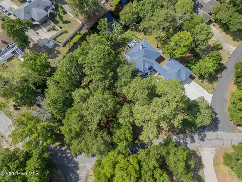 1714 Bent Tree Trl SW, Ocean Isle Beach, NC 28469