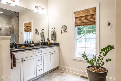 Bath - 52 Mcmichael Dr, Pinehurst, NC 28374 photo 1 of 7