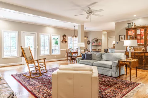 Living - 52 Mcmichael Dr, Pinehurst, NC 28374 photo 1 of 3