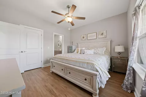 Bedroom - 7605 Privateer Loop, Sunset Beach, NC 28468 photo 3 of 4