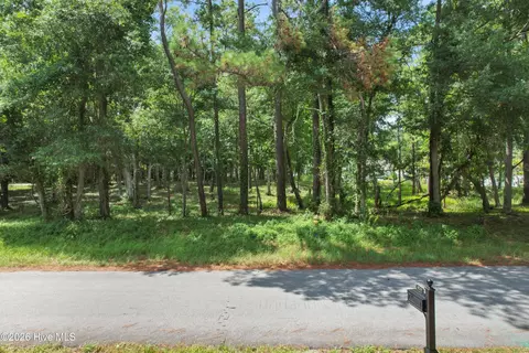 9034 Schuyler Dr SW, Calabash, NC 28467