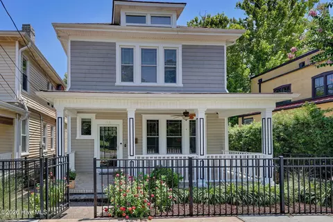 13 S 10th St, Wilmington, NC 28401
