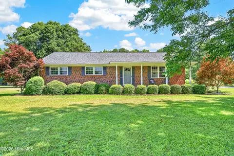 446 Ramsey Rd, Jacksonville, NC 28546