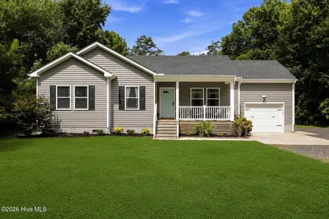 120 S Currituck Rd, Currituck, NC 27929