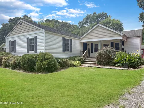158 Puddin Ridge Rd, Moyock, NC 27958