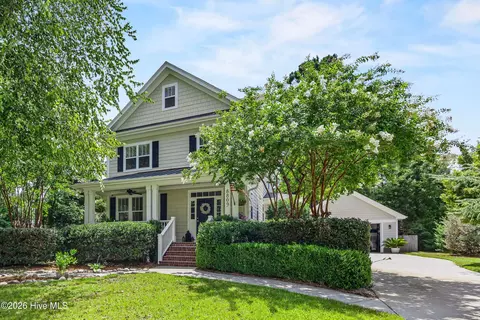 8809 New Forest Dr, Wilmington, NC 28411