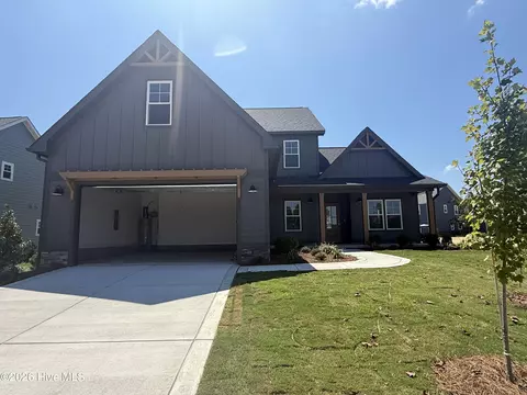 520 Amersham Rd, Carthage, NC 28327