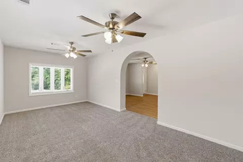 Living - 3624 Zurich Rd, Augusta, GA 30906 photo 4 of 5
