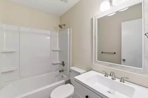Bath - 3624 Zurich Rd, Augusta, GA 30906 photo 2 of 2