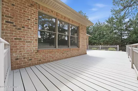 Exterior - 10 Eldorado Ln, Pinehurst, NC 28374 photo 10 of 18