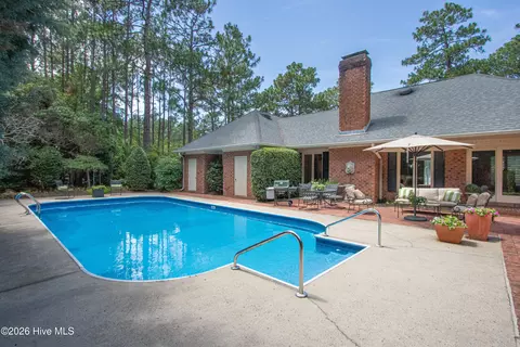 Exterior - 70 Wilson Rd, Pinehurst, NC 28374 photo 5 of 8
