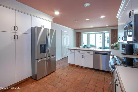 Kitchen - 70 Wilson Rd, Pinehurst, NC 28374 photo 1 of 2