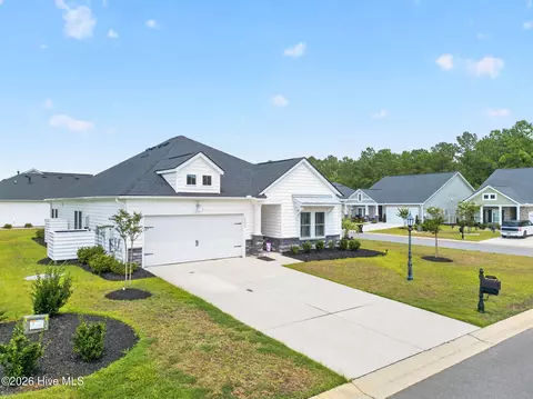 8832 Ladson Ln NW, Calabash, NC 28467