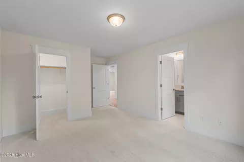 Bedroom - 77 Iris Way, Hampstead, NC 28443 photo 6 of 9