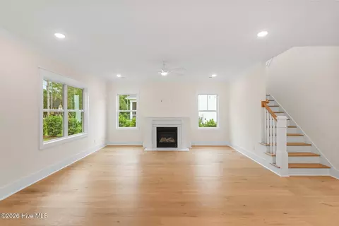 Living - 77 Iris Way, Hampstead, NC 28443 photo 1 of 4