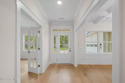Entry Way - 77 Iris Way, Hampstead, NC 28443 photo 1 of 3