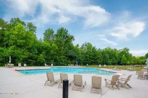 Exterior - 77 Iris Way, Hampstead, NC 28443 photo 11 of 15