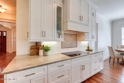 Kitchen - 805 Upington Ln, Evans, GA 30809 photo 6 of 7