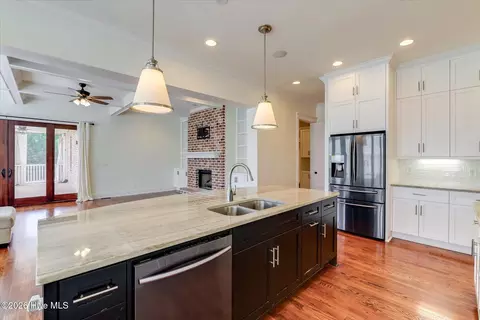 Kitchen - 805 Upington Ln, Evans, GA 30809 photo 4 of 7