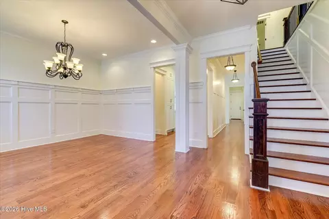 Entry Way - 805 Upington Ln, Evans, GA 30809 photo 2 of 9
