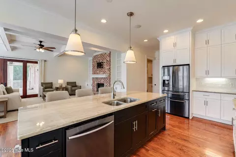 Kitchen - 805 Upington Ln, Evans, GA 30809 photo 7 of 7