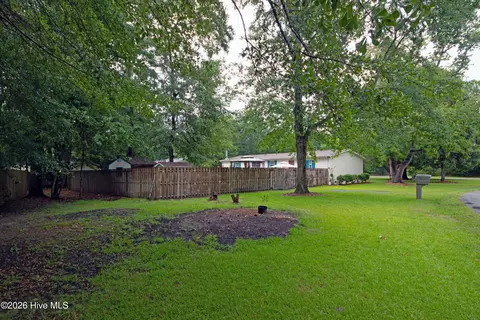Exterior - 21 Warwick Ct, Hampstead, NC 28443 photo 17 of 17