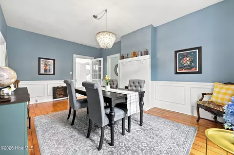 Dining - 122 E 2nd St, Washington, NC 27889 photo 3 of 3