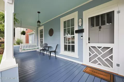 Exterior - 122 E 2nd St, Washington, NC 27889 photo 7 of 16